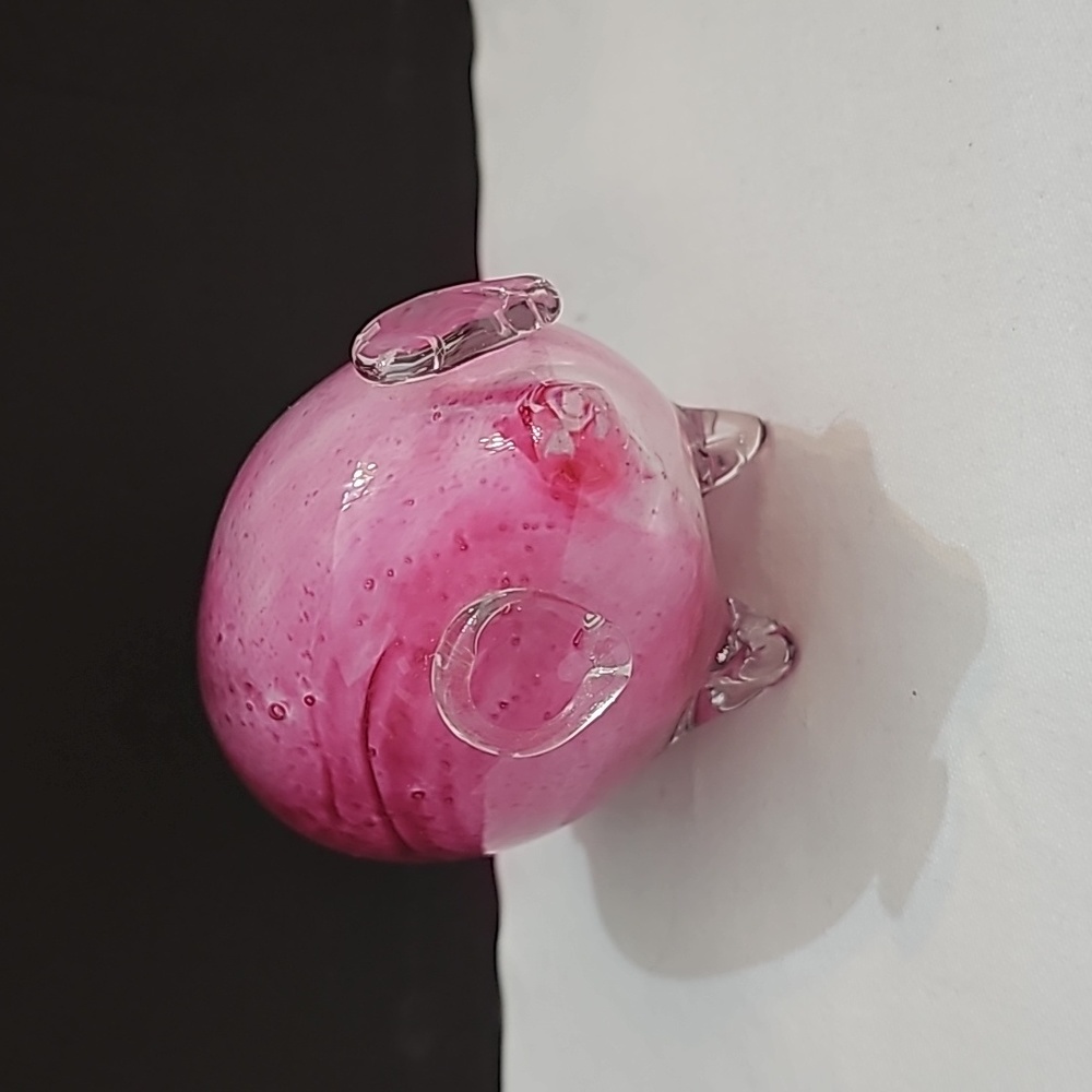 Art Glass Passionate Pink Pig Bubbles spots